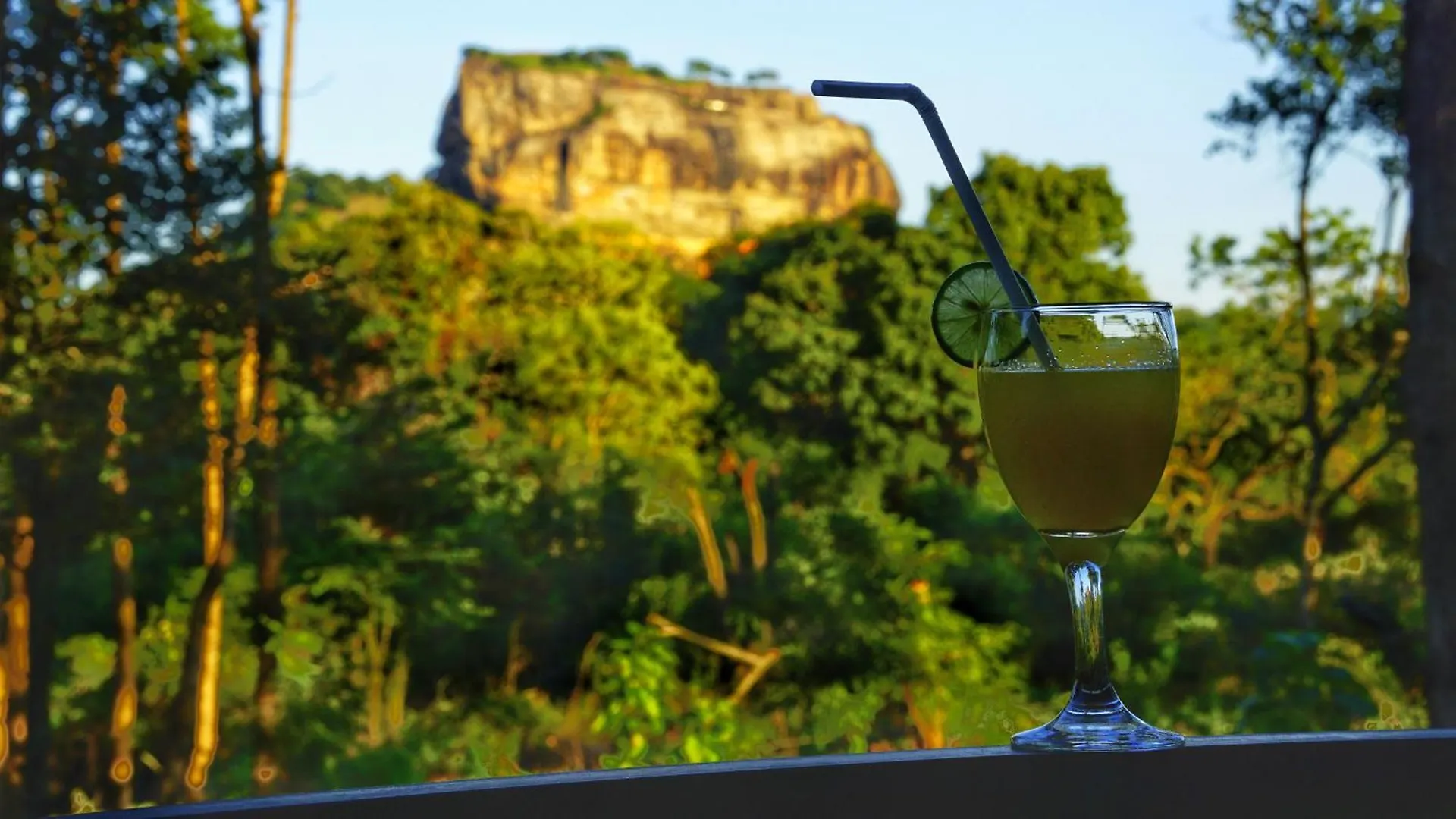 Sigiri Saat Cabana Sigiriya 0*,