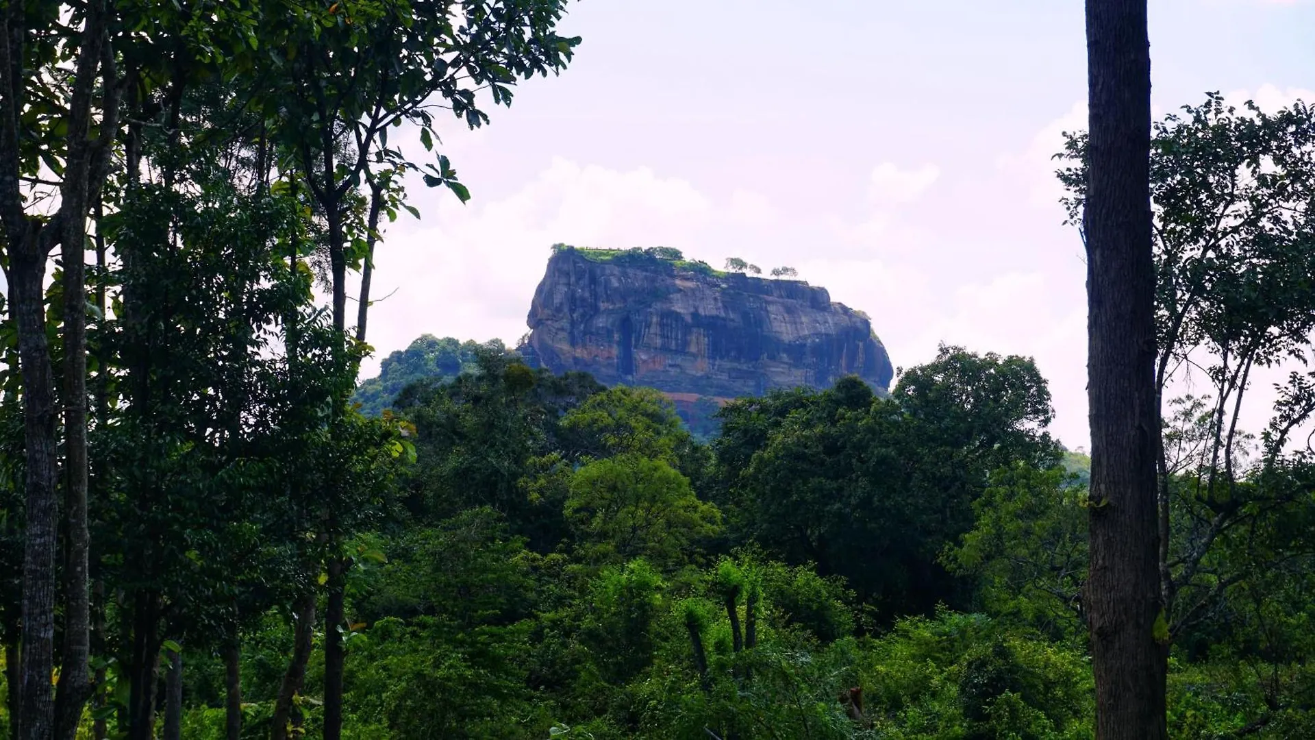 Bed & Breakfast Sigiri Saat Cabana Sigiriya