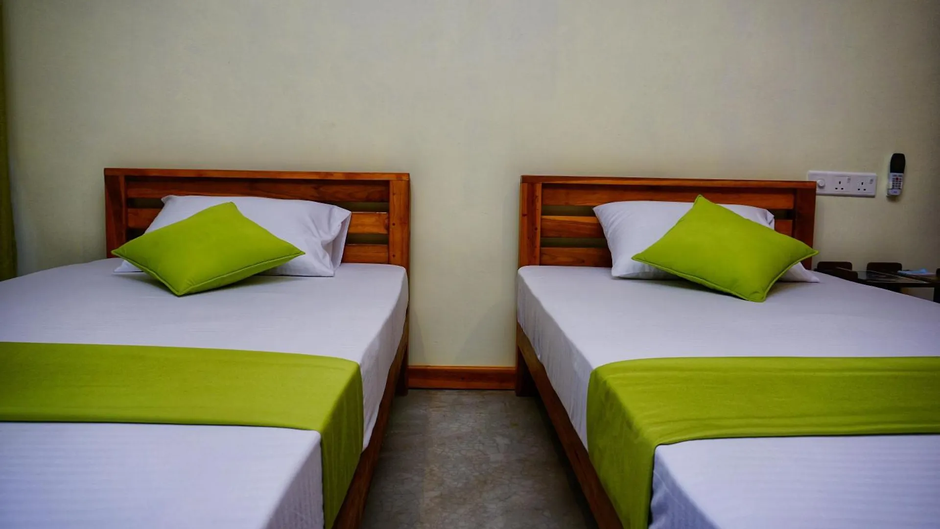 Bed & Breakfast Sigiri Saat Cabana Sigiriya